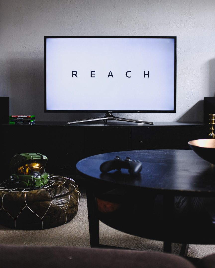 TV showing REACH at the Halo Master Chief Collection launch